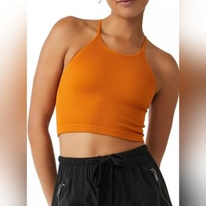 NWOT. FREE PEOPLE MOVEMENT TANK TOP  M/L